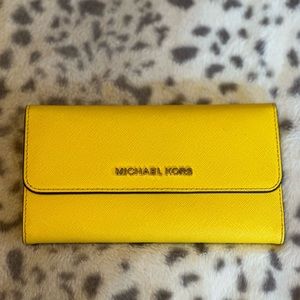 Michael Kors wallet